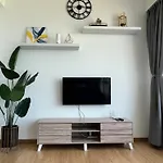 Kuantan Imperium Seaview Cityview By Avenzee