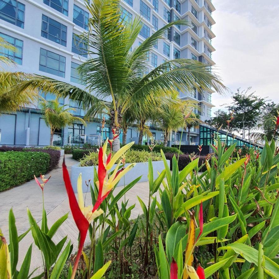 Imperium Seaview Cityview By Avenzee Aparthotel *