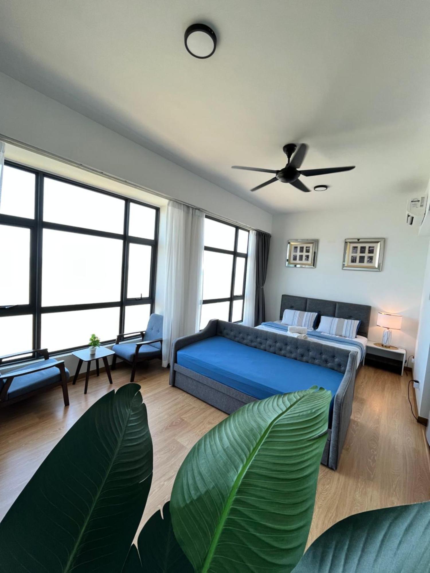 Aparthotel Imperium Seaview Cityview By Avenzee Kuantan